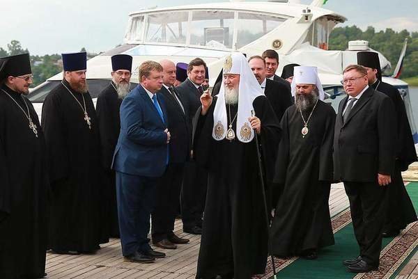 Патриарх благословил установку памятника самому себе в центре Москвы