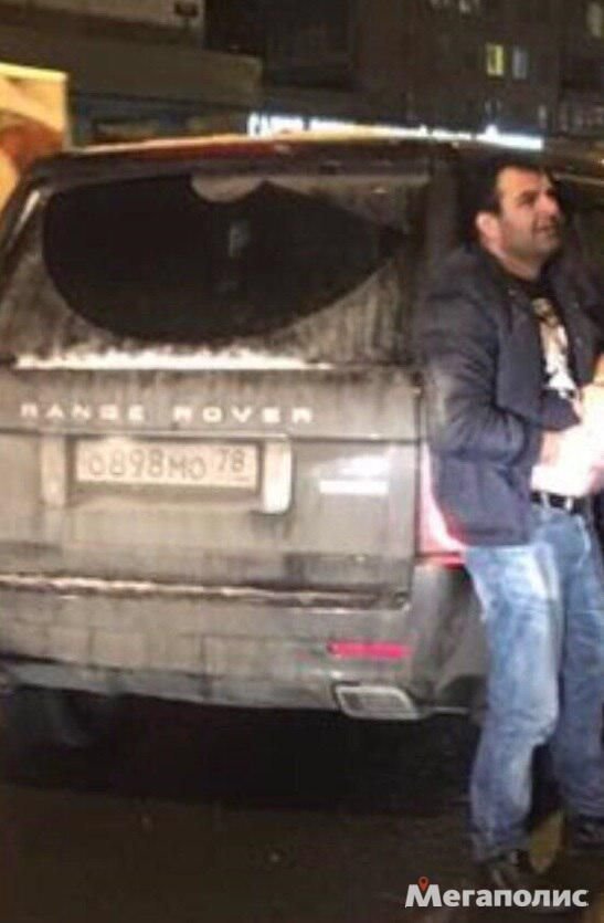 В Невском районе человек из Range Rover попытался убить водителя автобуса с детьми