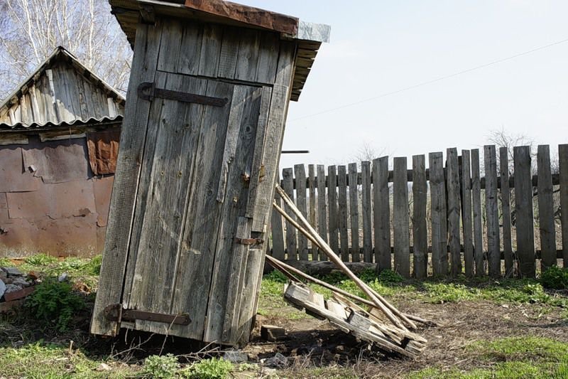 Бурлил сортир патриотизмом