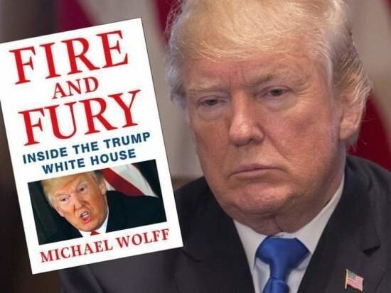 "Идиот в окружении клоунов": СМИ опубликовали фрагменты скандальной книги о Трампе и его окружении