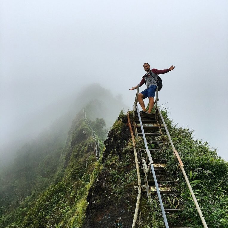 Запретная лестница на Гаваях, которая ведет в небеса
