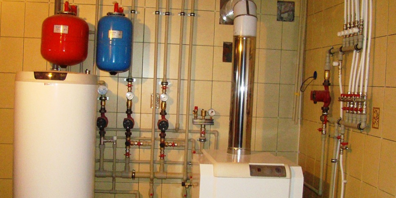 Украинец разобрал систему отопления из-за российского газа