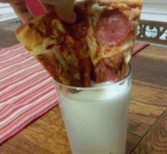 Пицца с молоком