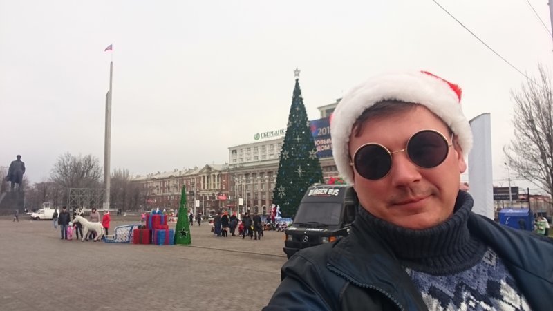 Всем привет и с новым годом!  30 декабря 2017 ночью я уехал встретить новый 2018 год в ДНР. Мне было интересно. Да я как и ранее считаю, если хочешь получить какие то настоящие эмоции, езжай в место, не избалованное и не изгаженное туристами.