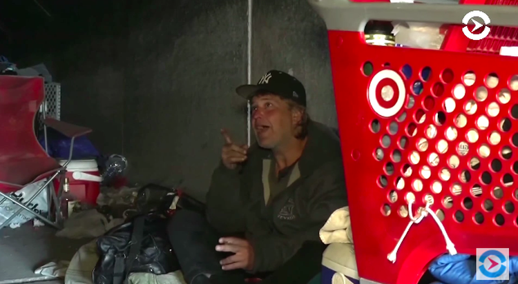 Как бездомные живут в подземельях Лас-Вегаса (видео)