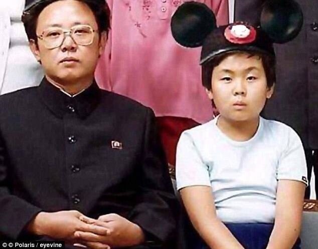 На этой фотографии Ким Чен Ын помладше, но больно уж снимок хорош!