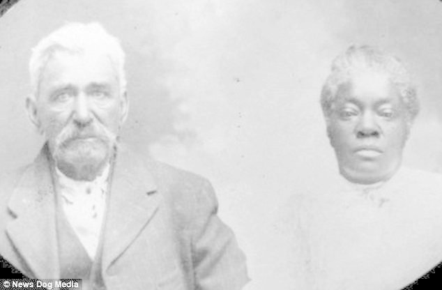 Джордж Стивенс родился в Мексике, его мать была испанкой. Затем приехал в Юту в 1860 году и познакомился с Люсиндой Флейк. В 1872 году пара поженилась. Самое удивительное, что 16 лет спустя в штате Юта был принят закон о запрете межрасовых браков