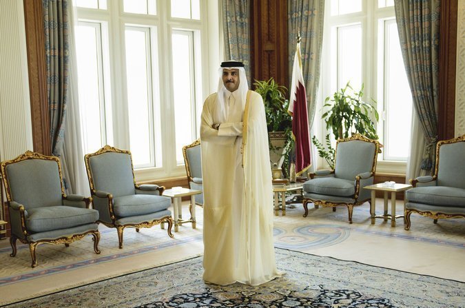 Для Саудовской Аравии и ОАЭ, а также Бахрейна и Египта, которые присоединились к бойкоту, Катар — "государство бездельников, опьяненных собственным богатством", которое необходимо "поставить на место".