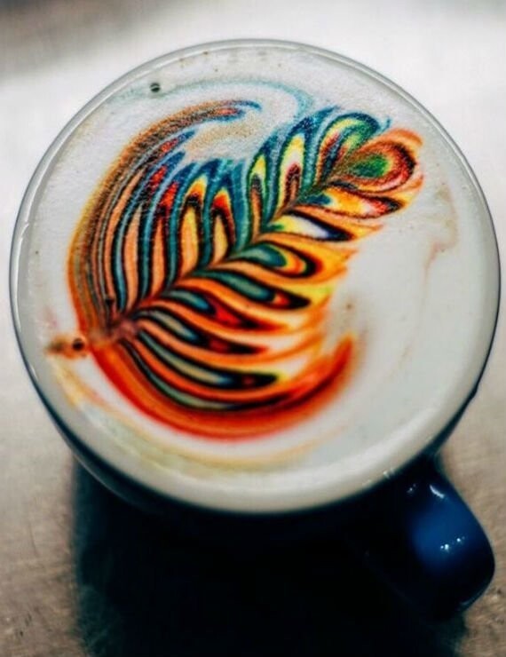 Вкусное искусство: биография латте-арта. Как делаются чудесные рисунки в чашечке кофе?