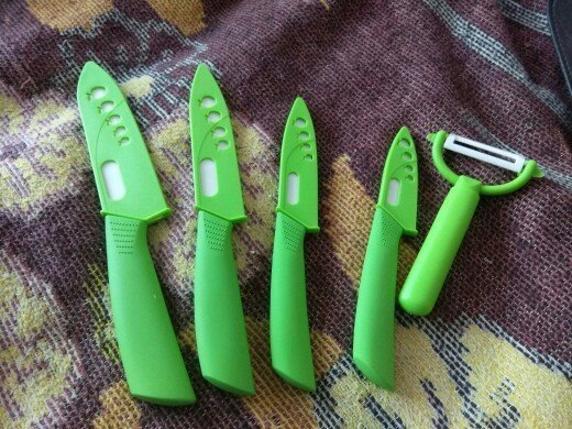 7. Набор керамических ножей