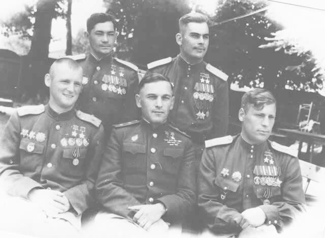 лётчики-штурмовики, Дважды Герои Советского Союза