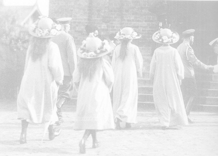 Сестры Романовы. Ольга, Татьяна, Мария и Анастасия, дети Николая II. 1910-е