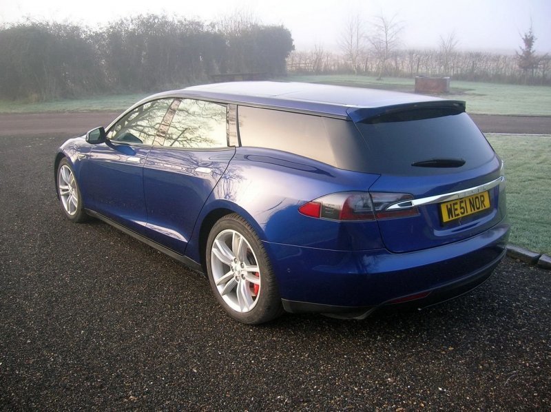 Британцы построили первый в мире универсал из Tesla Model S