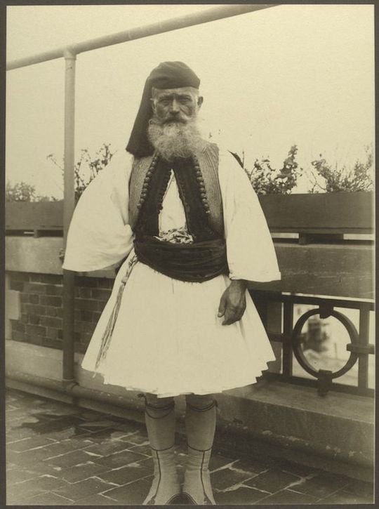 Греческий мужчина, 1902 год о. Эллис