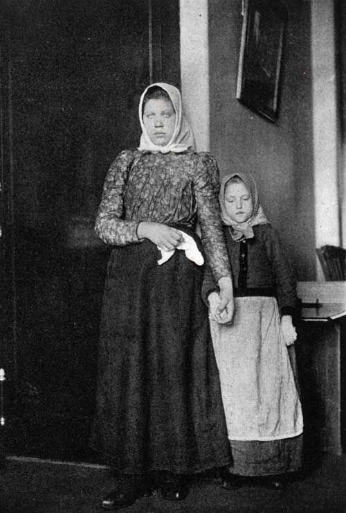 Еще сестры из России, 1919