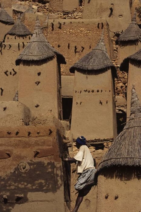 Застывшая эпоха: в каких условиях до сих пор живут люди в Африке