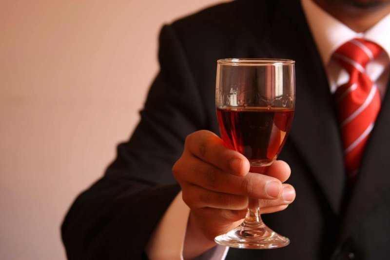Новые исследования: алкоголь оказался полезен для мозга