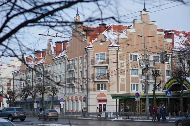 В Калининграде открыли все Хрущёвки на нечётной стороне Ленинского проспекта