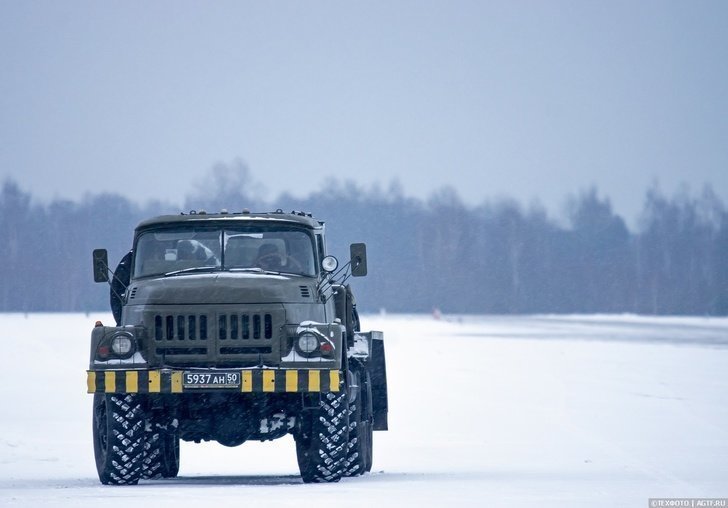 Полеты Военно-транспортной авиации с грунтового аэродрома в Мигалово