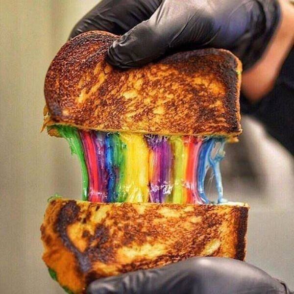 Радужный сэндвич