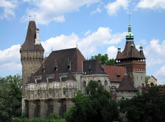 8. Замок Вайдахуняд, Венгрия