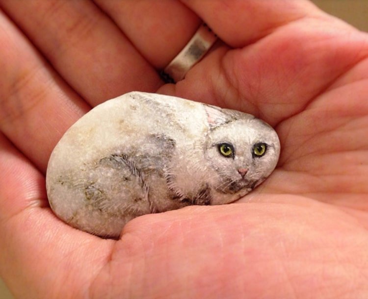 Это просто волшебство: Японка превращает камни в очаровательных животных