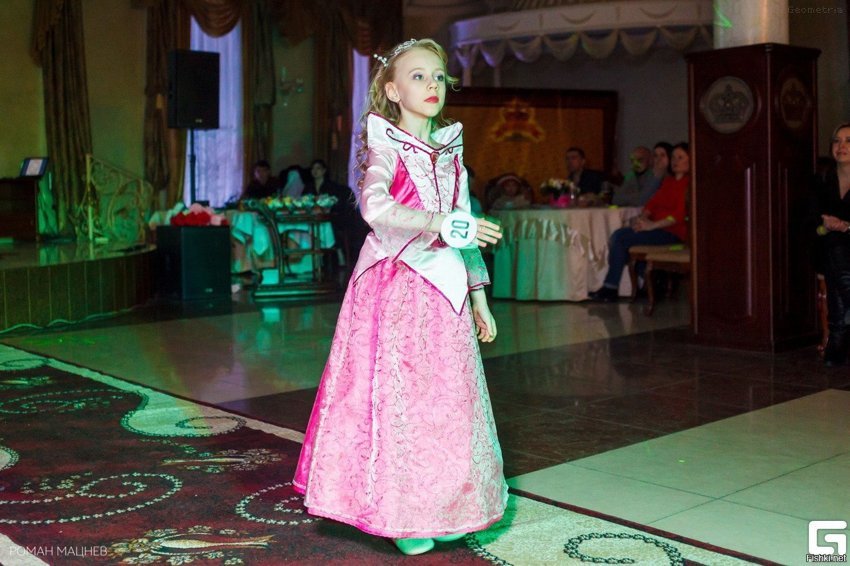 Детский фестиваль красоты и таланта Mini Miss Луганск 2018