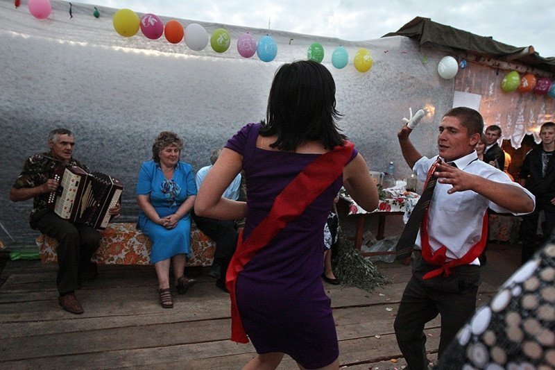 «Свадьба без гламура» и самобытная деревня Бобровка