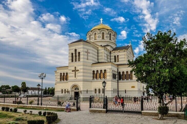 Подборка красивых фотографий современного Севастополя