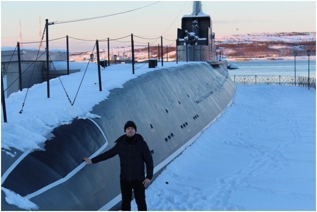 Ну, а если уж повезло оказаться в Мурманской области, то просто необходимо заехать в Североморск. Здесь нашла свой последний причал знаменитая Подводная лодка К-21.