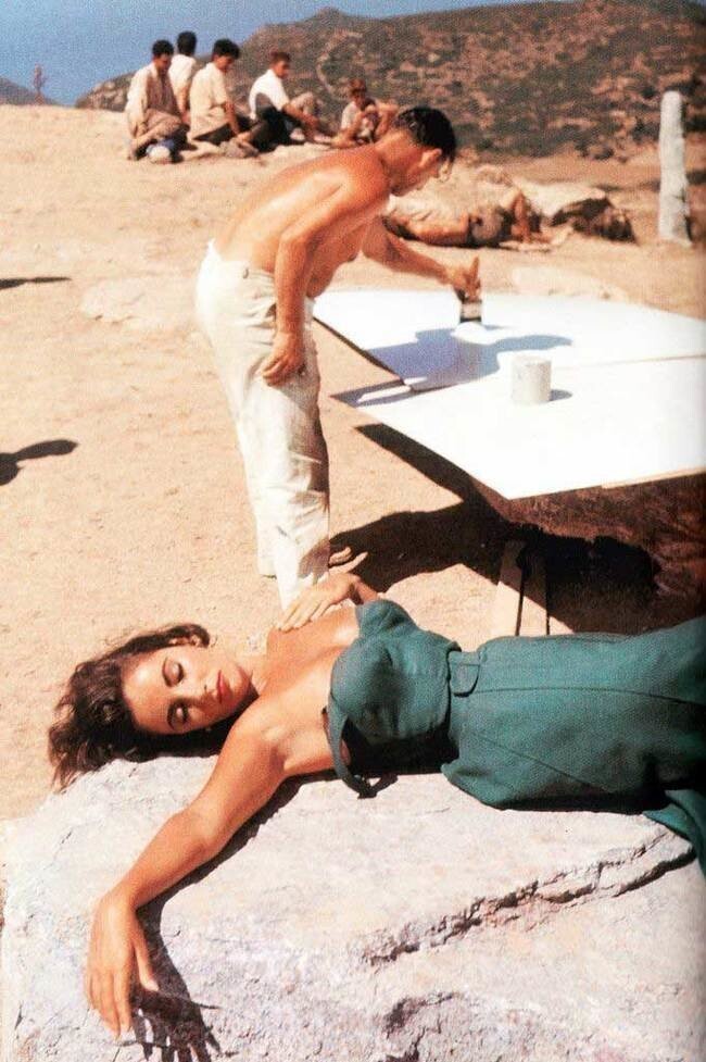 Элизабет Тейлор на съёмках "Внезапно, прошлым летом" (1960).
