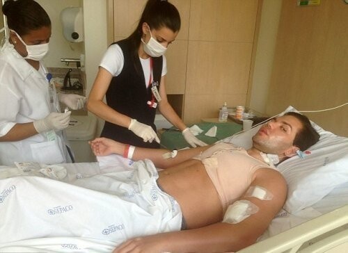 В январе Родриго пострадал от жутких осложнений, после процедуры по увеличению его бицепсов, трицепсов и плечей с помощью силикона