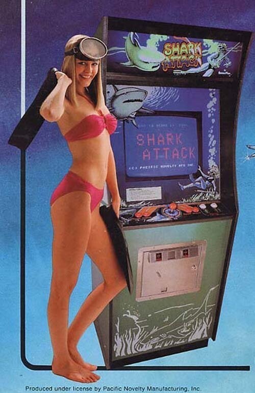 Умелая реклама прошлого века с элементами "клубнички" игровых автоматов и компьютерных игр