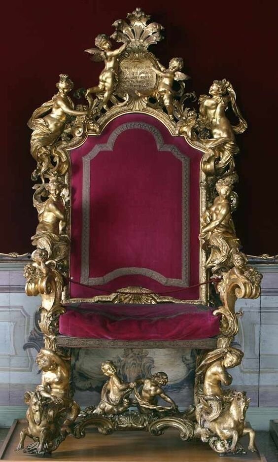 Тронное кресло Папы Pio VI