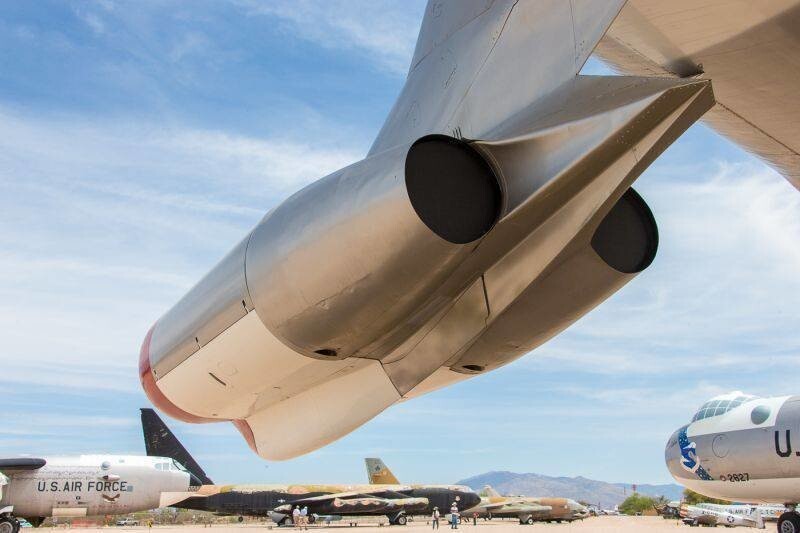 Летающие гиганты: Convair B-36 - грозный десятимоторный "миротворец"