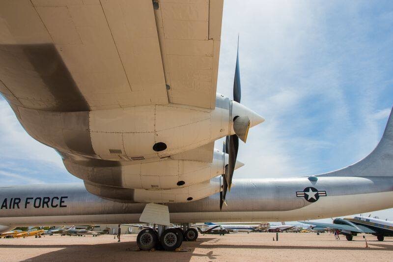 Летающие гиганты: Convair B-36 - грозный десятимоторный "миротворец"