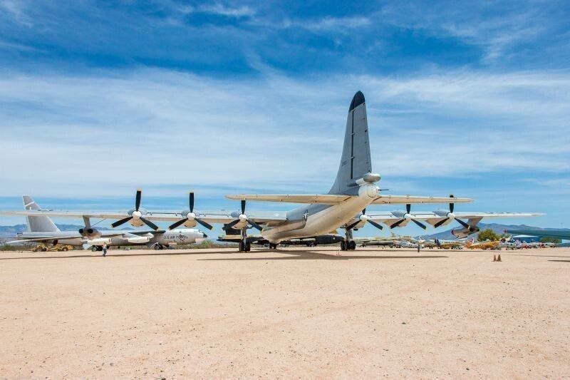 Летающие гиганты: Convair B-36 - грозный десятимоторный "миротворец"