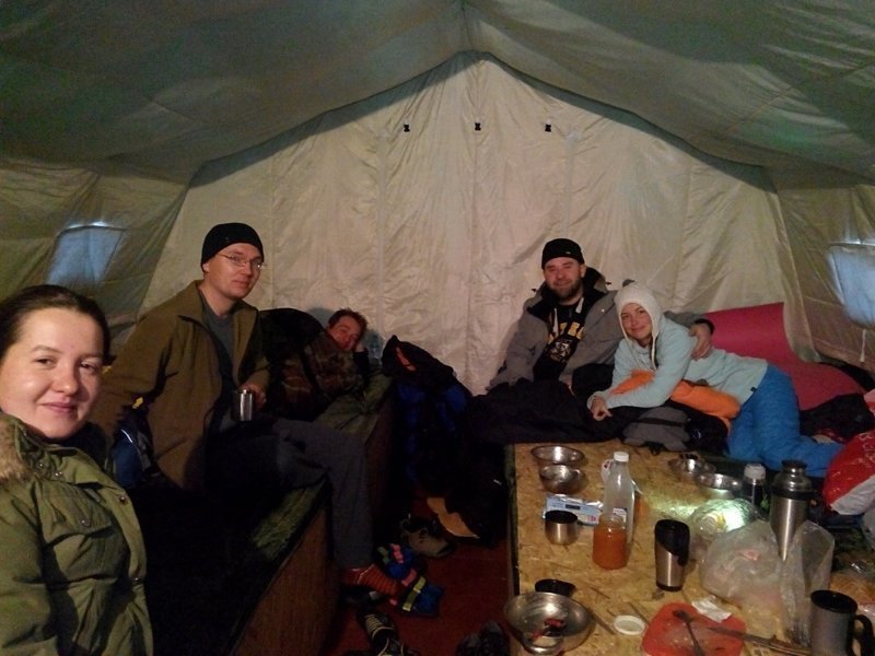 Зимнее утро.... в палатке....