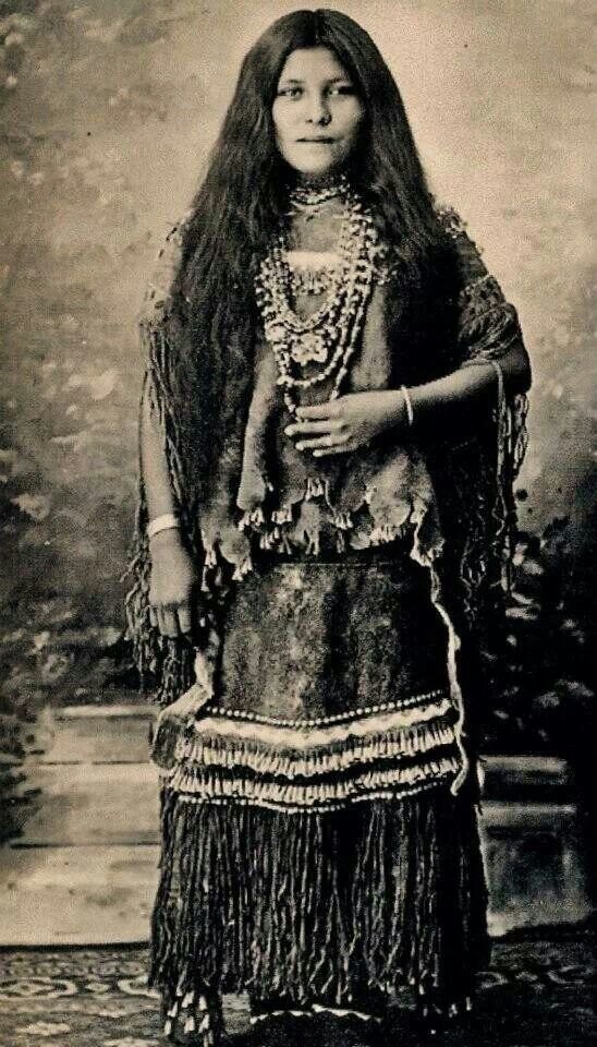 Племя Апачи, 1912