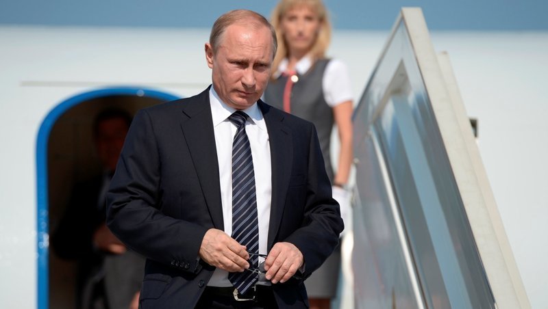 Владимир Путин пристально следит за развитием Крыма и Севастополя