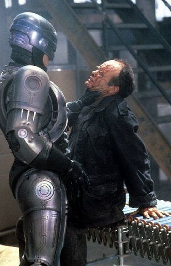 Немного о «RoboCop»