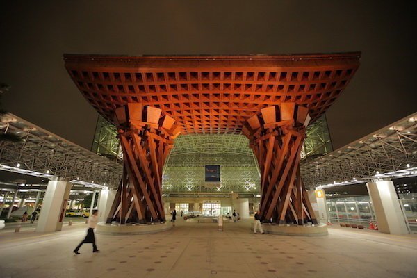 10. Станция Канадзава, Канадзава, Япония