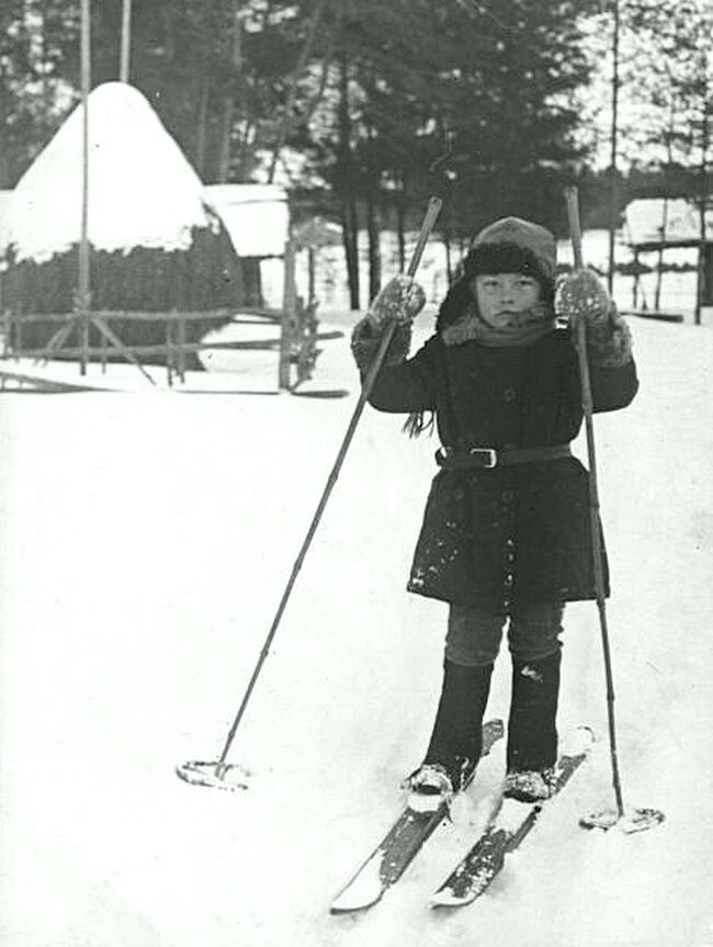 Юный лыжник. Дата съемки: 1940-е. Автор: Леонид Шокин