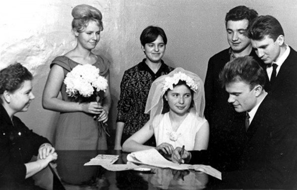 Геннадий Зюганов и Надежда Амеличева, 1967