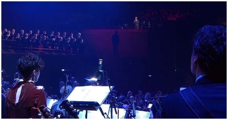 Саундтрек вестерна «Хороший, плохой, злой» в исполнении Датского национального симфонического оркестра