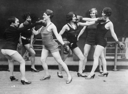 3. Женщины учатся самообороне, 1920-е