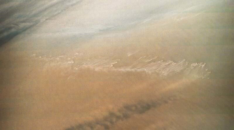 Детали облаков, снятые JunoCam во время самых близких подходов к Юпитеру, завораживают