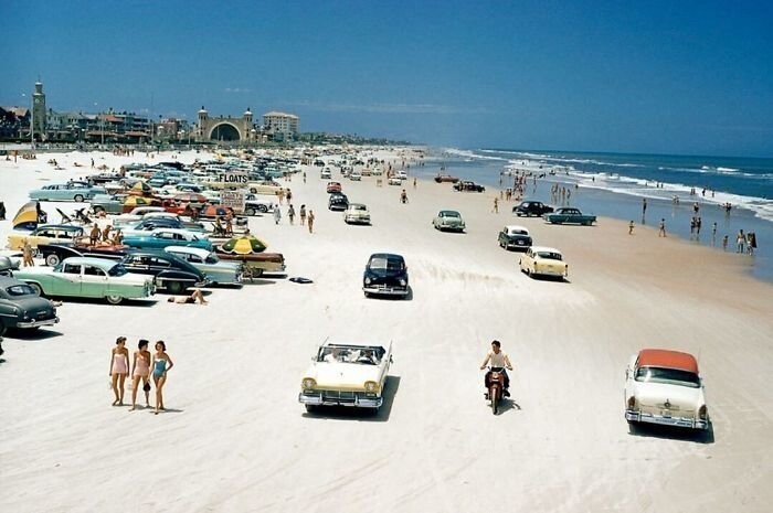 9. Пляж Дайтона-Бич, 1957 г.