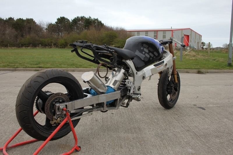 Британец сделал Suzuki Hayabusa с паровым двигателем и хочет установить рекорд скорости