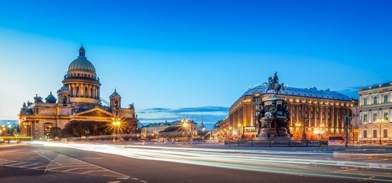 В Петербурге проведут экскурсии по закрытым дворцам